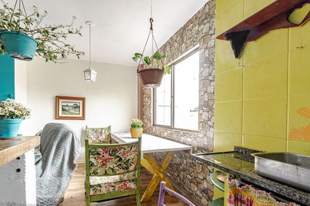 Sala e Cozinha de StudioOuKitchenette com 1 quarto, 60m² Bacacheri