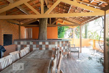 Apartamento à venda com 45m², 2 quartos e 1 vagaCHURRASQUEIRA