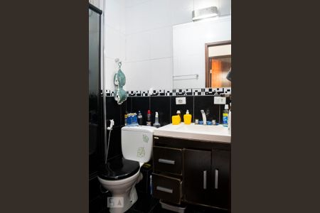 Apartamento à venda com 45m², 2 quartos e 1 vagaBANHEIRO