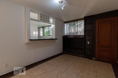 Sala de apartamento para alugar com 3 quartos, 64m² em Parque Cecap, Guarulhos