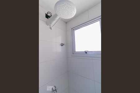 Apartamento à venda com 50m², 2 quartos e 1 vagaDetalhe banheiro