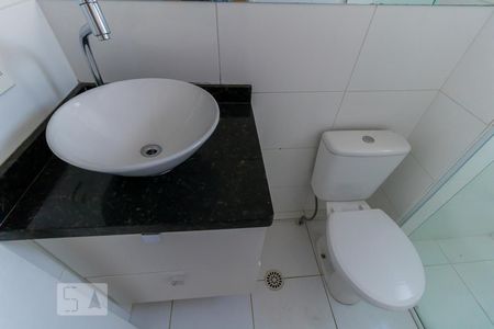Apartamento à venda com 50m², 2 quartos e 1 vagaDetalhe banheiro