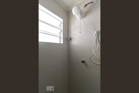 Banheiro de kitnet/studio à venda com 1 quarto, 32m² em Jardim Paulista, São Paulo