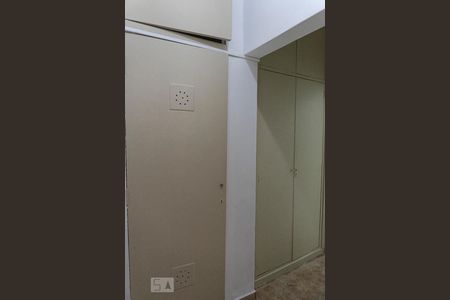 Apartamento à venda com 96m², 3 quartos e sem vagaCorredor