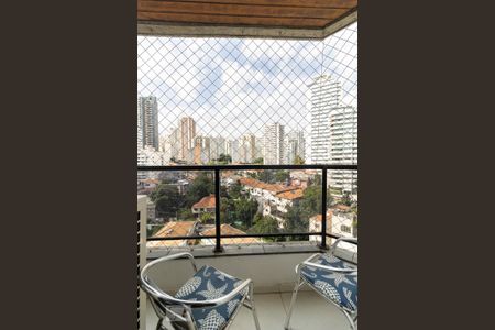 Apartamento à venda com 167m², 3 quartos e 3 vagasVaranda da Suíte 1