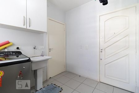Apartamento à venda com 167m², 3 quartos e 3 vagasLavanderia