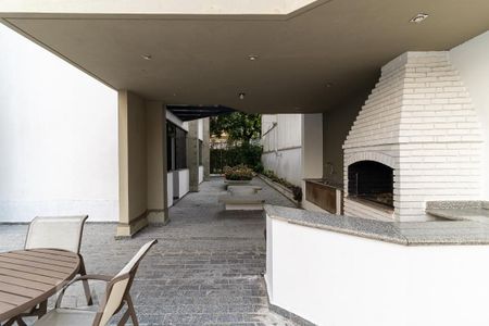 Apartamento à venda com 167m², 3 quartos e 3 vagasChurrasqueira