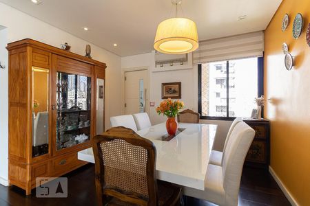 Apartamento à venda com 167m², 3 quartos e 3 vagasSala