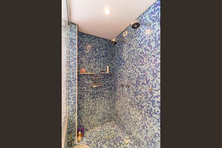 Apartamento à venda com 167m², 3 quartos e 3 vagasBanheiro da Suíte 1