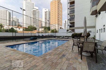 Apartamento à venda com 167m², 3 quartos e 3 vagasPiscina
