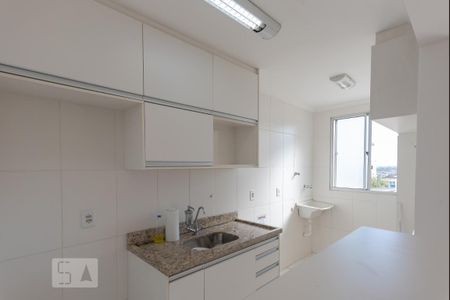 Apartamento para alugar com 56m², 2 quartos e 1 vaga Apartamento para alugar com 56m², 2 quartos e 1 vagaCozinha - Armários