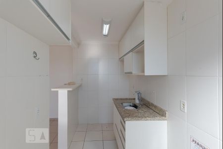 Apartamento para alugar com 56m², 2 quartos e 1 vaga Apartamento para alugar com 56m², 2 quartos e 1 vagaCozinha - Armários