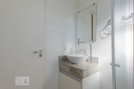 Apartamento para alugar com 56m², 2 quartos e 1 vaga Apartamento para alugar com 56m², 2 quartos e 1 vagaBanheiro da Suíte