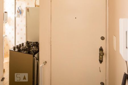 Apartamento para alugar com 59m², 2 quartos e 1 vaga Apartamento para alugar com 59m², 2 quartos e 1 vagaCozinha / Entrada imóvel