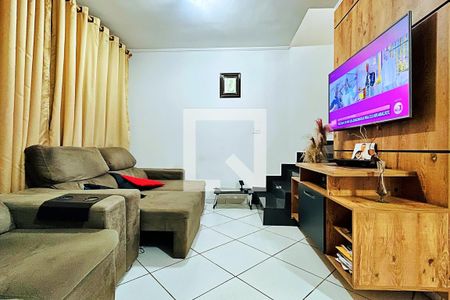 Casa à venda com 230m², 2 quartos e 5 vagasSala