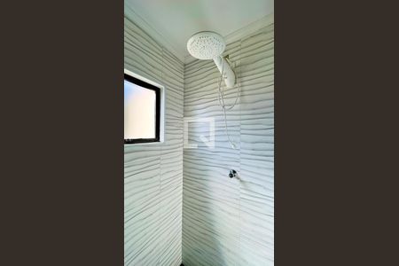 Casa à venda com 230m², 2 quartos e 5 vagasBanheiro da Suíte 2