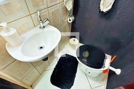 Casa à venda com 230m², 2 quartos e 5 vagasLavabo 2