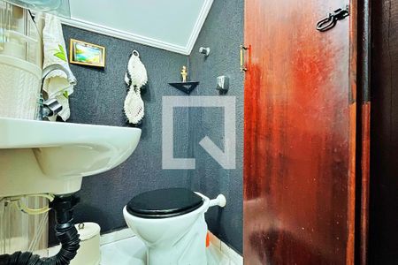 Casa à venda com 230m², 2 quartos e 5 vagasLavabo 2