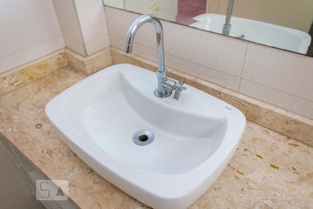 Apartamento à venda com 160m², 3 quartos e 1 vagaDetalhe do Banheiro da Suíte