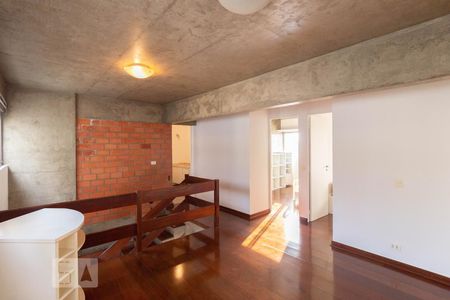 Apartamento para alugar com 145m², 3 quartos e 2 vagas Apartamento para alugar com 145m², 3 quartos e 2 vagasSegundo Piso