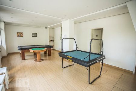 Apartamento à venda com 55m², 2 quartos e 1 vagaÁrea comum - Salão de Jogos