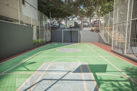 Apartamento à venda com 55m², 2 quartos e 1 vagaÁrea comum - Quadra Poliesportiva