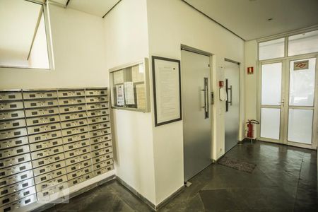 Apartamento à venda com 55m², 2 quartos e 1 vagaHall social