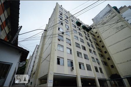 Apartamento à venda com 59m², 3 quartos e 1 vagaFachada