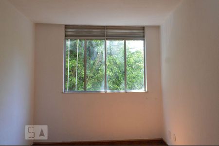 Sala de apartamento à venda com 3 quartos, 59m² em Santa Rosa, Niterói