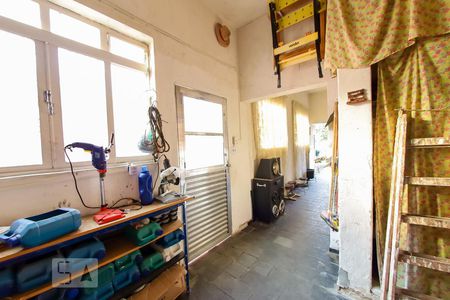 Casa à venda com 160m², 3 quartos e 2 vagas Casa à venda com 160m², 3 quartos e 2 vagasQuarto 4