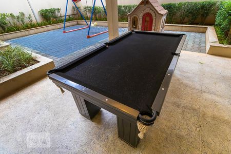 Apartamento à venda com 58m², 2 quartos e 2 vagas Apartamento à venda com 58m², 2 quartos e 2 vagasÁrea comum - Mesa de bilhar