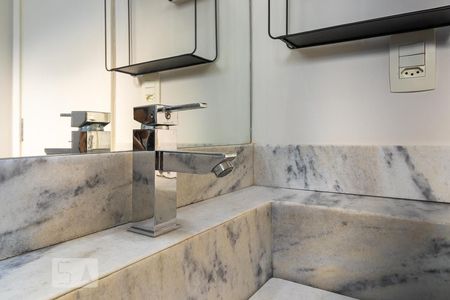 Apartamento à venda com 58m², 2 quartos e 2 vagas Apartamento à venda com 58m², 2 quartos e 2 vagasBanheiro - Torneira