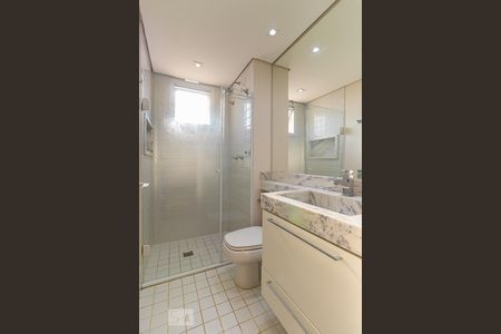 Apartamento à venda com 58m², 2 quartos e 2 vagas Apartamento à venda com 58m², 2 quartos e 2 vagasBanheiro