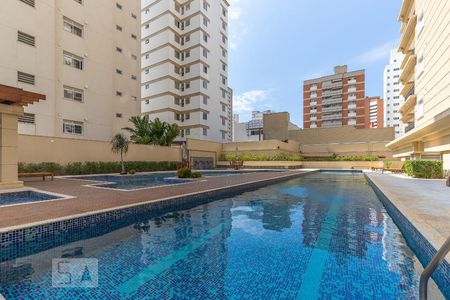 Apartamento à venda com 58m², 2 quartos e 2 vagas Apartamento à venda com 58m², 2 quartos e 2 vagasÁrea comum - Piscina