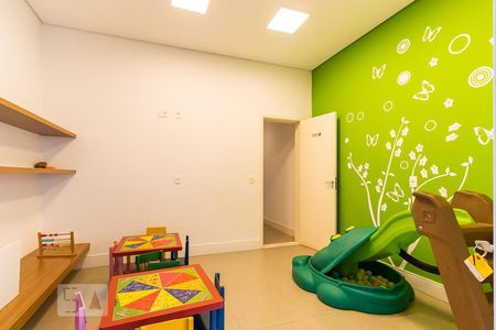 Apartamento à venda com 58m², 2 quartos e 2 vagas Apartamento à venda com 58m², 2 quartos e 2 vagasÁrea comum - Brinquedoteca