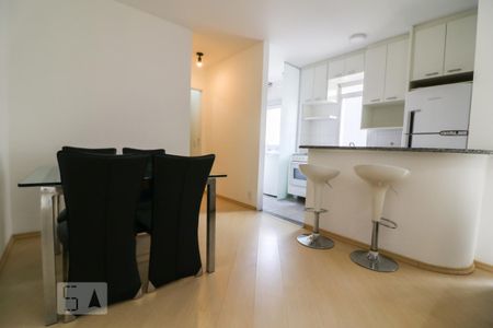 Sala/Cozinha de apartamento para alugar com 1 quarto, 45m² em Bela Vista, São Paulo