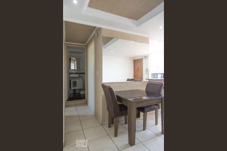 Sala de apartamento para alugar com 2 quartos, 64m² em Parque Cecap, Guarulhos