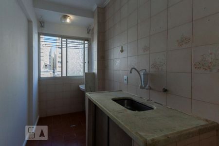 Cozinha de kitnet/studio para alugar com 1 quarto, 35m² em Centro, Campinas