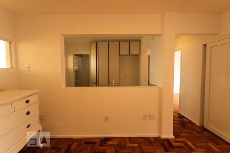 Apartamento para alugar com 70m², 2 quartos e 1 vagaSala