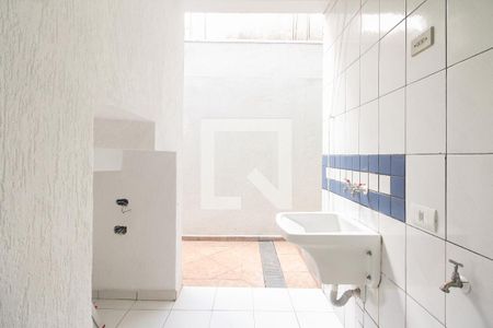 Casa à venda com 140m², 3 quartos e 2 vagas Casa à venda com 140m², 3 quartos e 2 vagasÁrea de Serviço