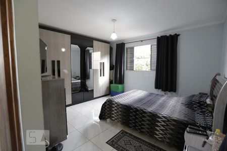 Casa à venda com 138m², 3 quartos e 2 vagasSuíte