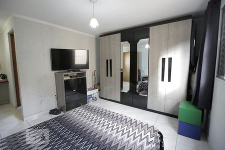 Casa à venda com 138m², 3 quartos e 2 vagasSuíte