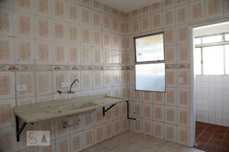 Cozinha de apartamento para alugar com 2 quartos, 57m² em Parque Santos Dumont, Taboão da Serra