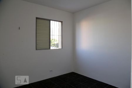 Quarto 1 de apartamento para alugar com 2 quartos, 57m² em Parque Santos Dumont, Taboão da Serra