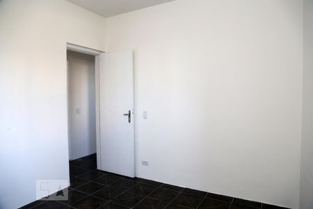Quarto 1 de apartamento para alugar com 2 quartos, 57m² em Parque Santos Dumont, Taboão da Serra