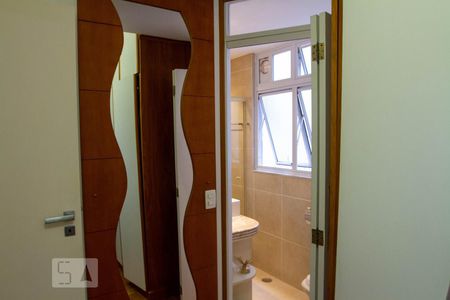 Apartamento à venda com 72m², 2 quartos e sem vaga Apartamento à venda com 72m², 2 quartos e sem vagaBanheiro