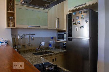 Apartamento à venda com 72m², 2 quartos e sem vagaCozinha