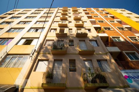 Studio à venda com 50m², 1 quarto e sem vaga Studio à venda com 50m², 1 quarto e sem vagaFachada