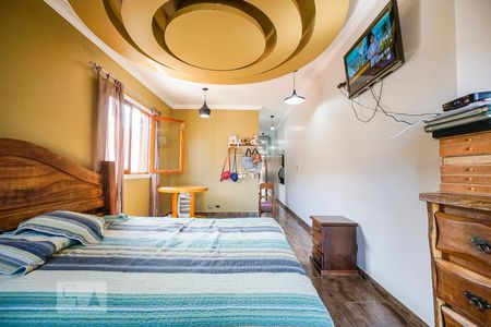 Casa à venda com 238m², 4 quartos e 2 vagasquarto 4