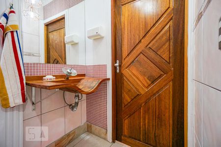 Lavabo de casa à venda com 4 quartos, 238m² em Vila Santa Clara, São Paulo